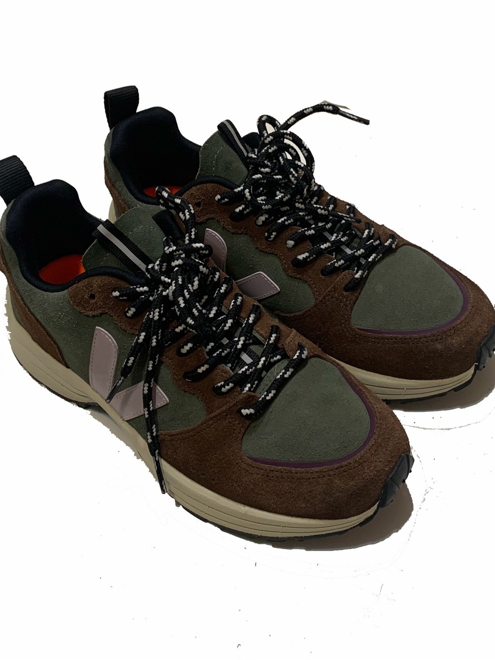 9 / Veja Ventureri sued mud parme mulcolor sneakers